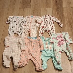 Baby Footies Lot 6/9 Months - Disney, Old Navy, Members Mark